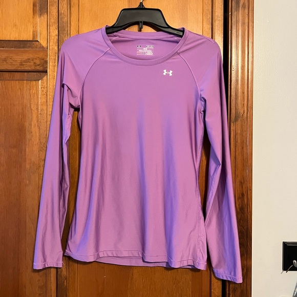 Under Armour Long Sleeve Heat Gear Shirt Light Purple Size XS - Picture 1 of 2